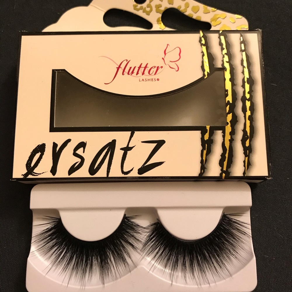 Intoxicating Flutter Lashes